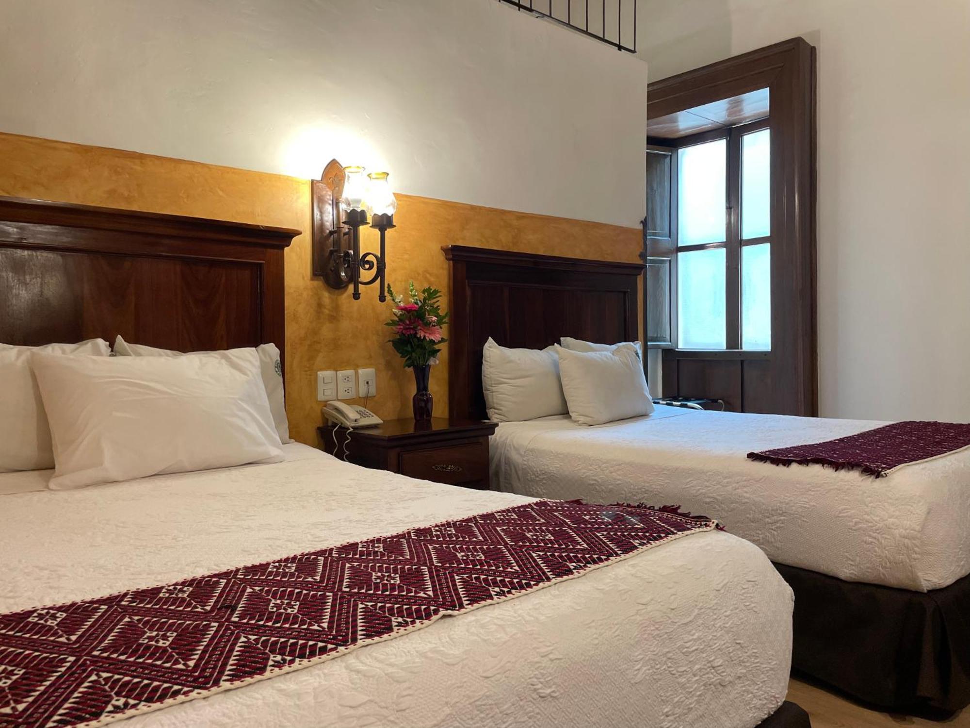 Hotel Historia Morelia Exterior photo