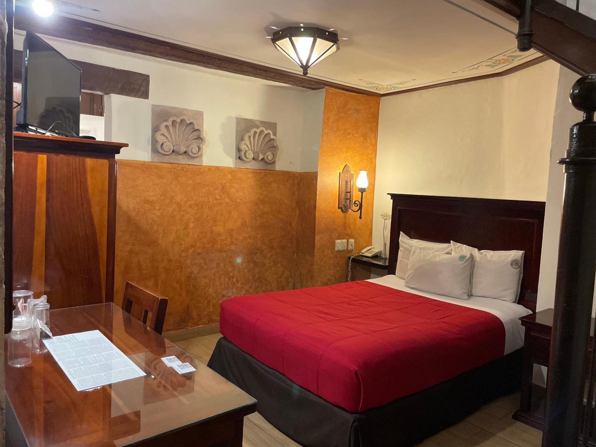 Hotel Historia Morelia Exterior photo