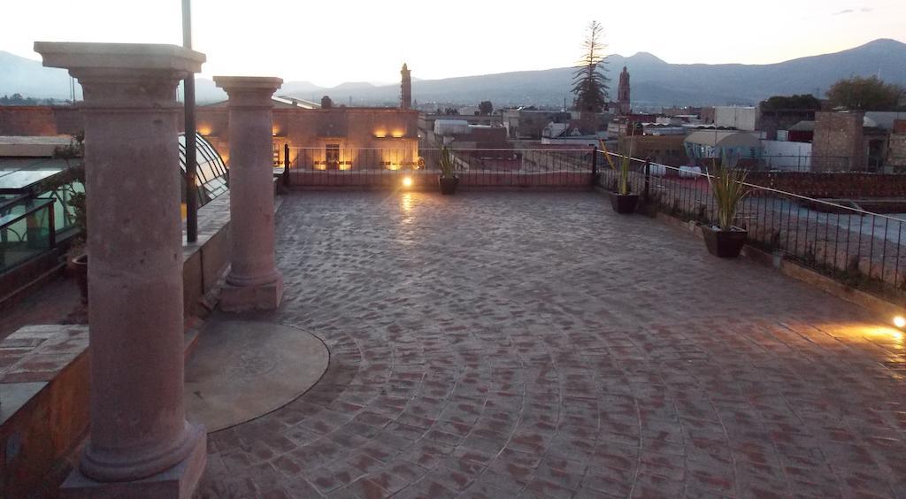 Hotel Historia Morelia Exterior photo